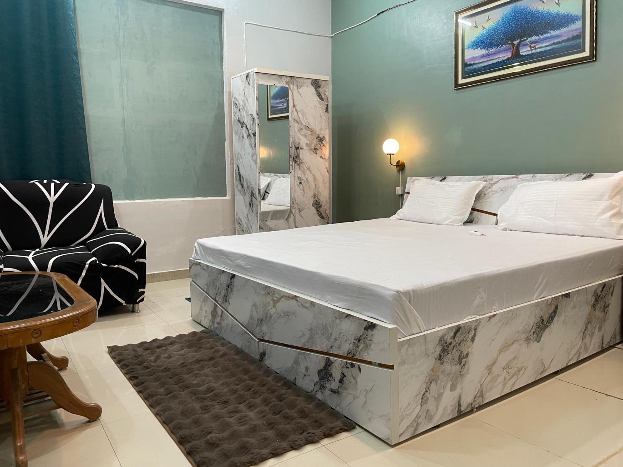 Hotel Ficus